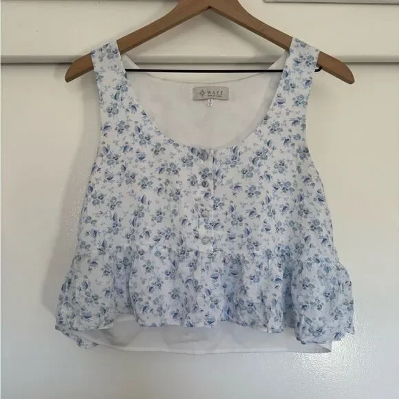 SALE! - WAYF Cropped Ruffle Tank Small - Picture 2 of 5